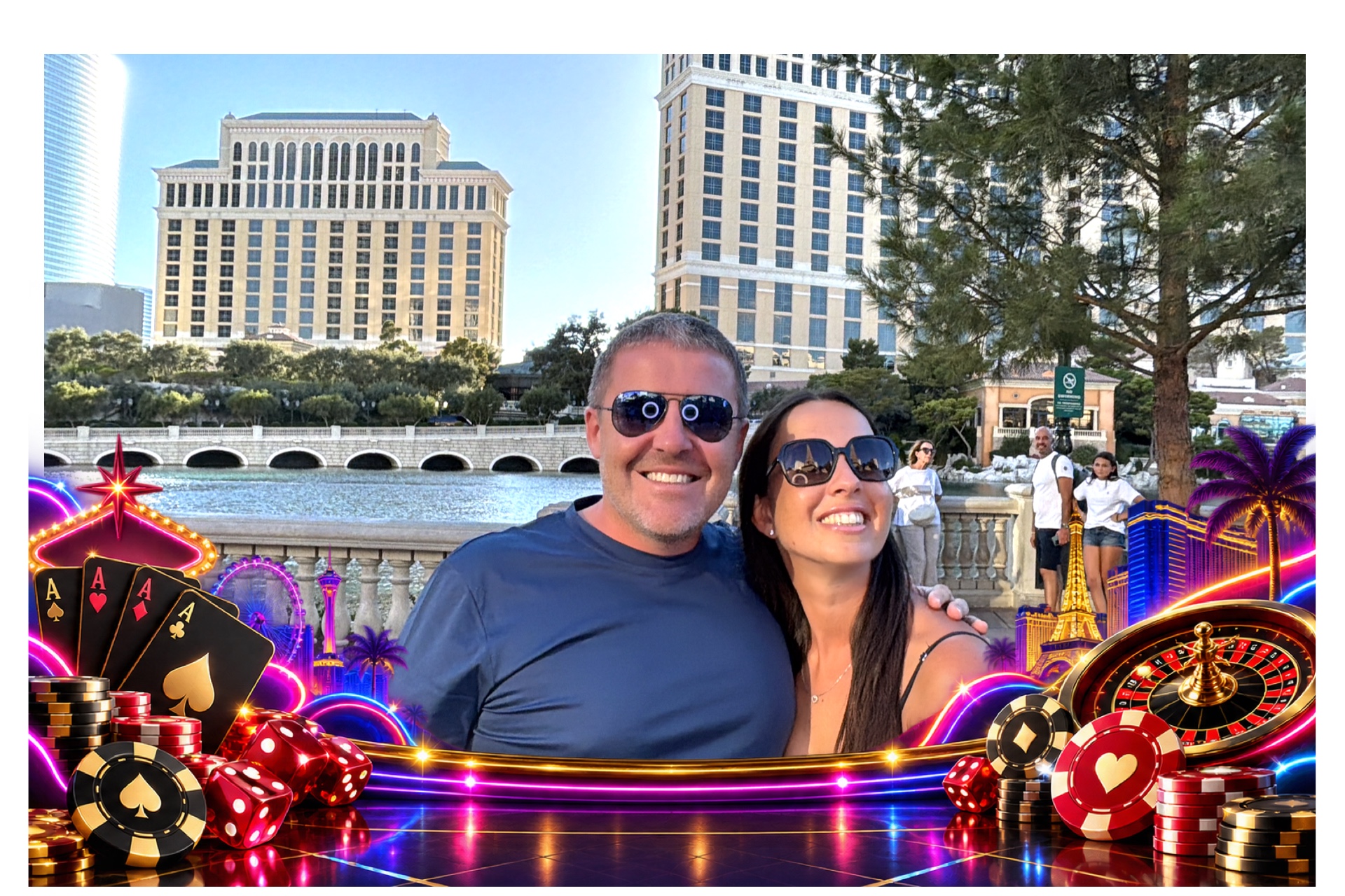 Couple in a Bellagio themed Social Rover photo